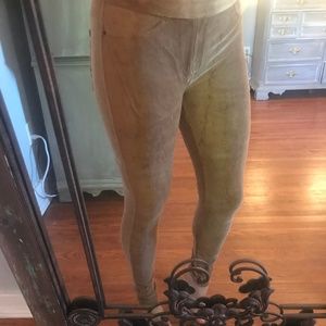 Hue Corduroy Legging Size M